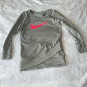 Nike size 4T 3 to 4 years dry fit grey long sleeve with pink Nike glitters